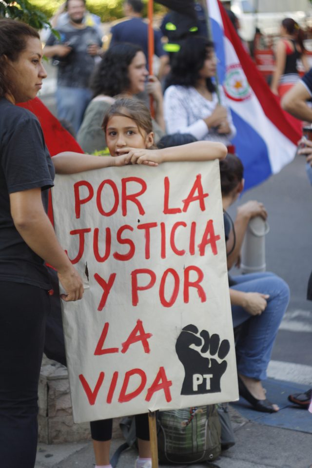 ¿Por qué la clase trabajadora debe exigir el respeto a los Derechos Humanos?