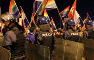 No pasarán las antorchas de la intolerancia