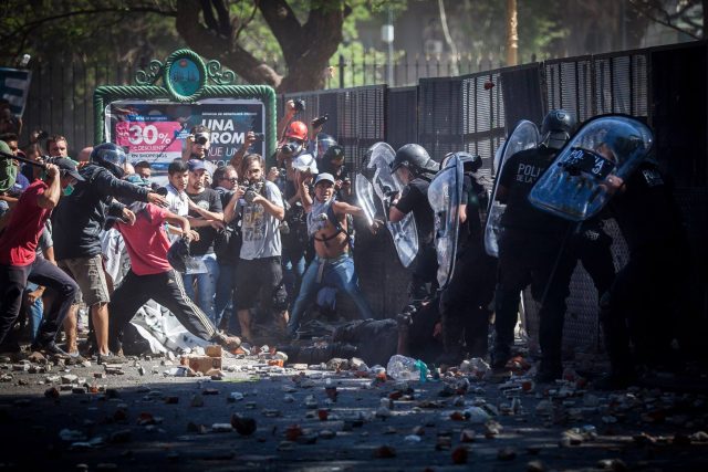 Argentina: los diputados votan el ajuste, los trabajadores lo rechazan