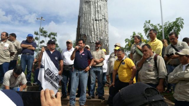 Rechazo al Veto, nueva derrota de Cartes y triunfo de los trabajadores movilizados