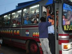 Aumento de gasoil y costo del pasaje golpea bolsillo de los trabajadores