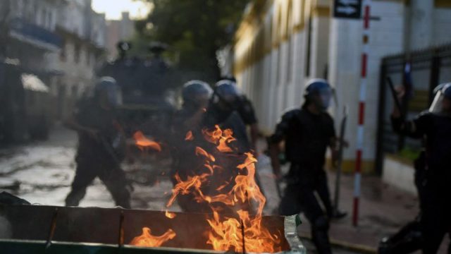 No nos representan, votemos NULO