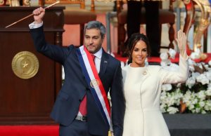 Mario Abdo contra la gente