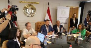 Caja Fiscal: El gobierno pretende descargar la crisis sobre las espaldas de los trabajadores