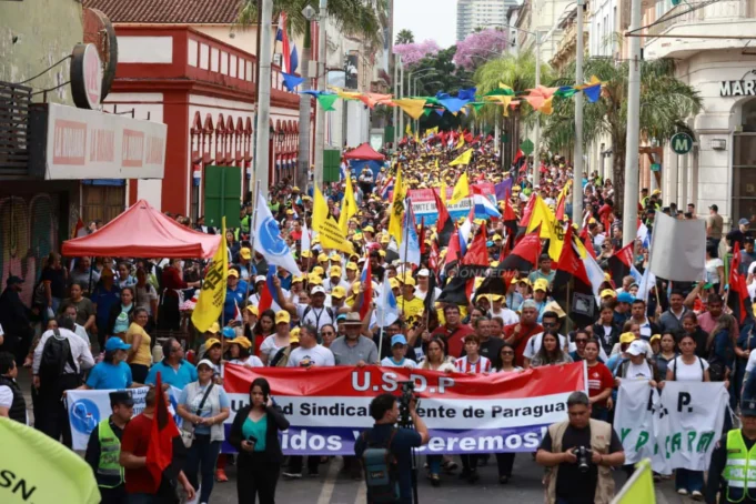 Los trabajadores de la educación doblegaron voluntad del gobierno
